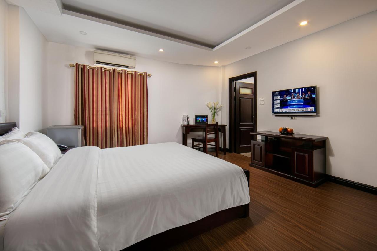 Duc Trong Hotel Hanoï Extérieur photo
